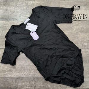 Mangopop Short Sleeve Bodysuit Size S