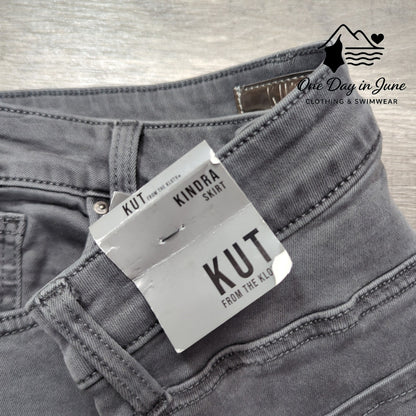 Kut from the Kloth Kendra Denim Maxi Skirt Size 6
