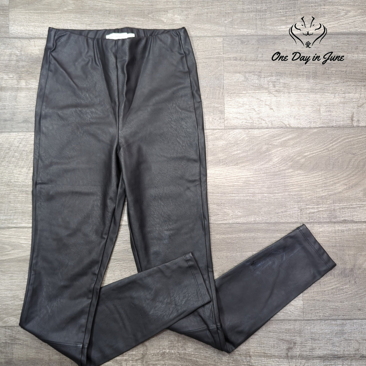 Good American Faux Leather Pull On Skinny Ankle Pants Black Size 1