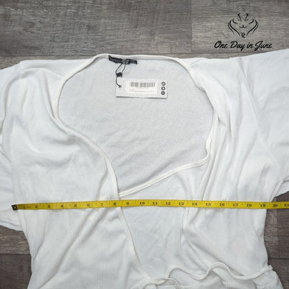Boohoo Plus Rib Wrap Peplum Top White Cap Sleeve Tie Waist NWT Size 22