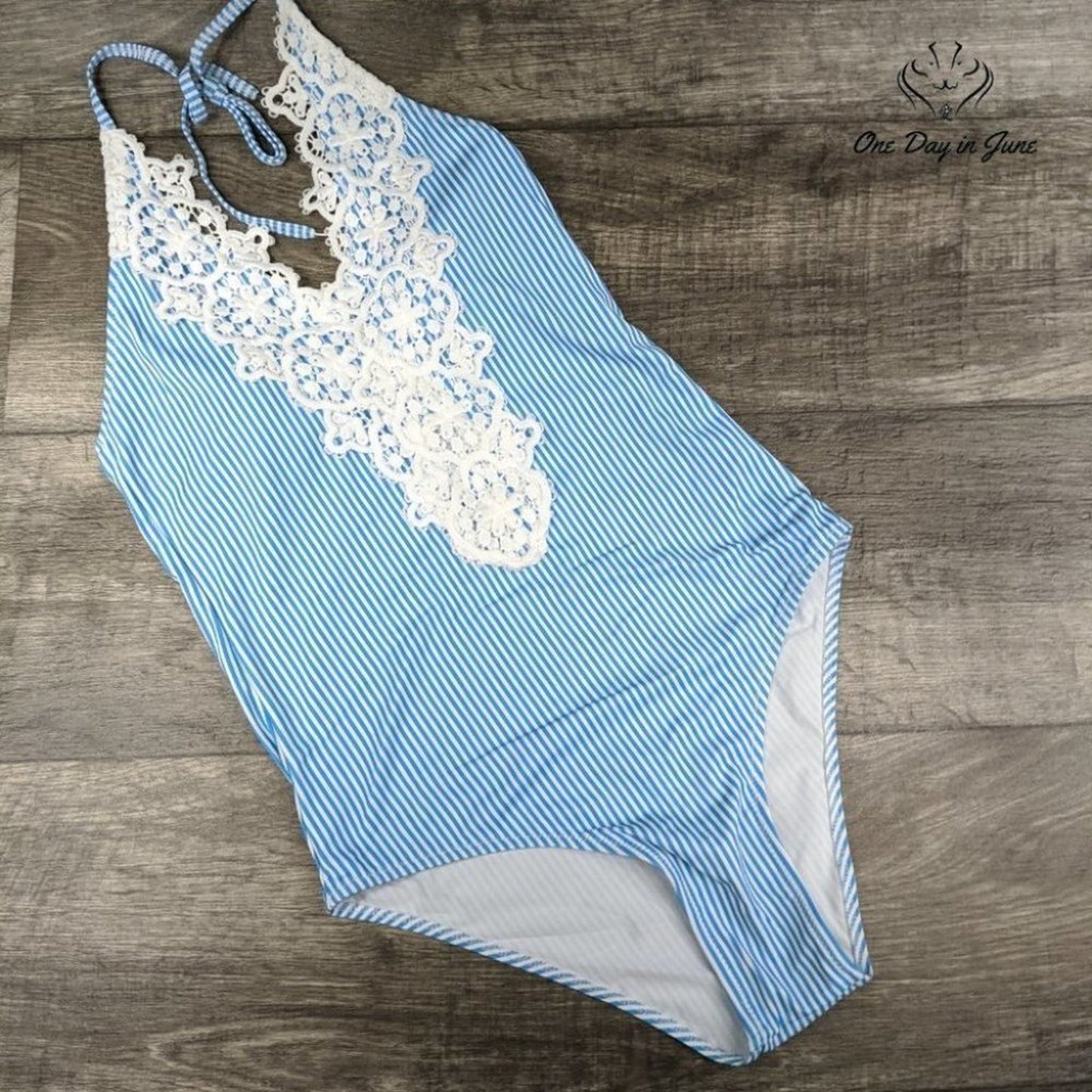 Blooming Jelly Vintage Lace Halter One Piece Size M
