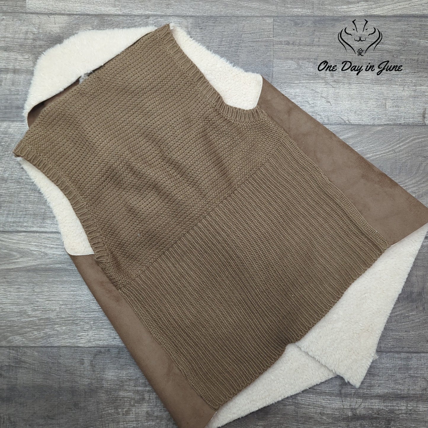 Chelsea & Theodore Fleece Collared Vest Size L
