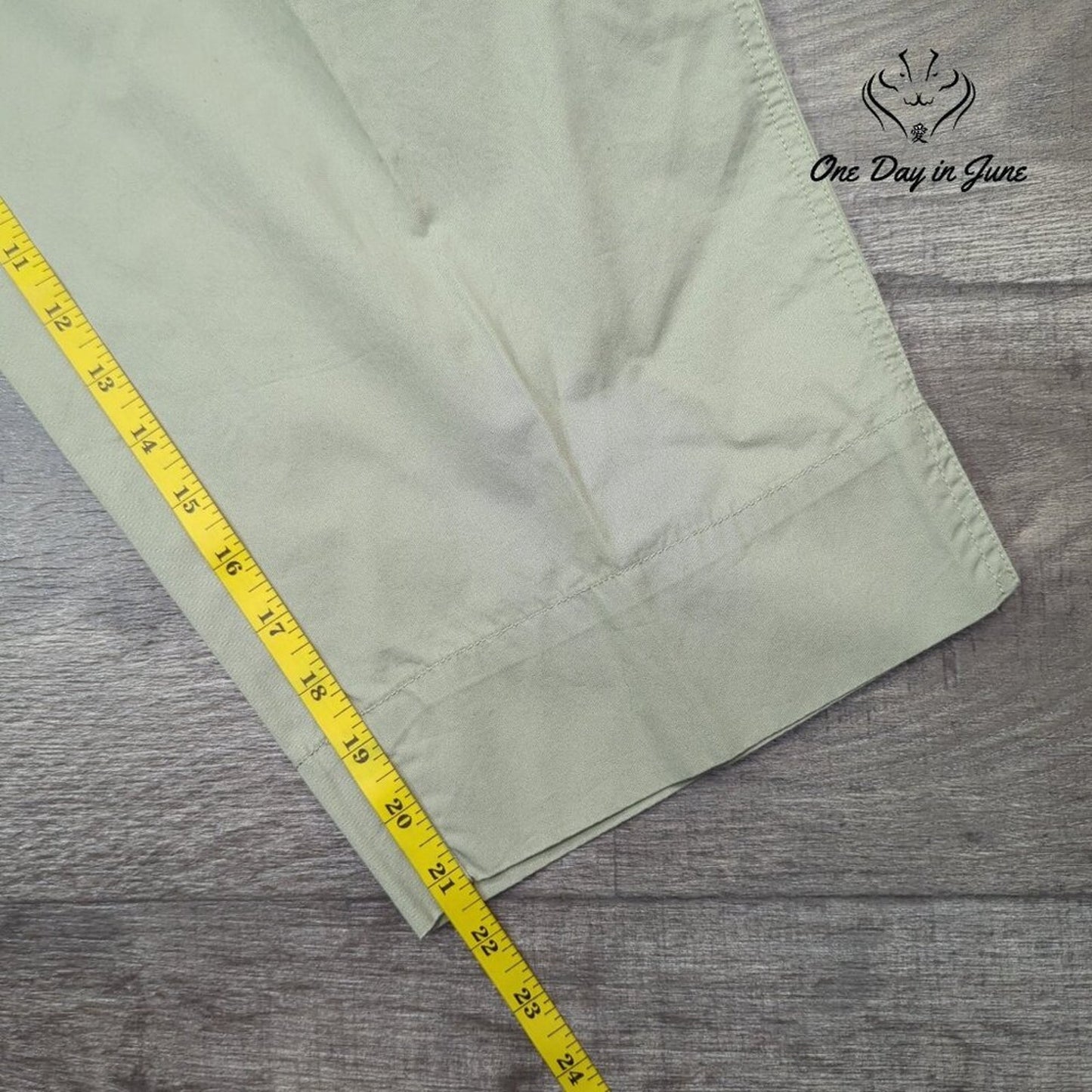 Avenue Cropped Drawstring Pants Size 14