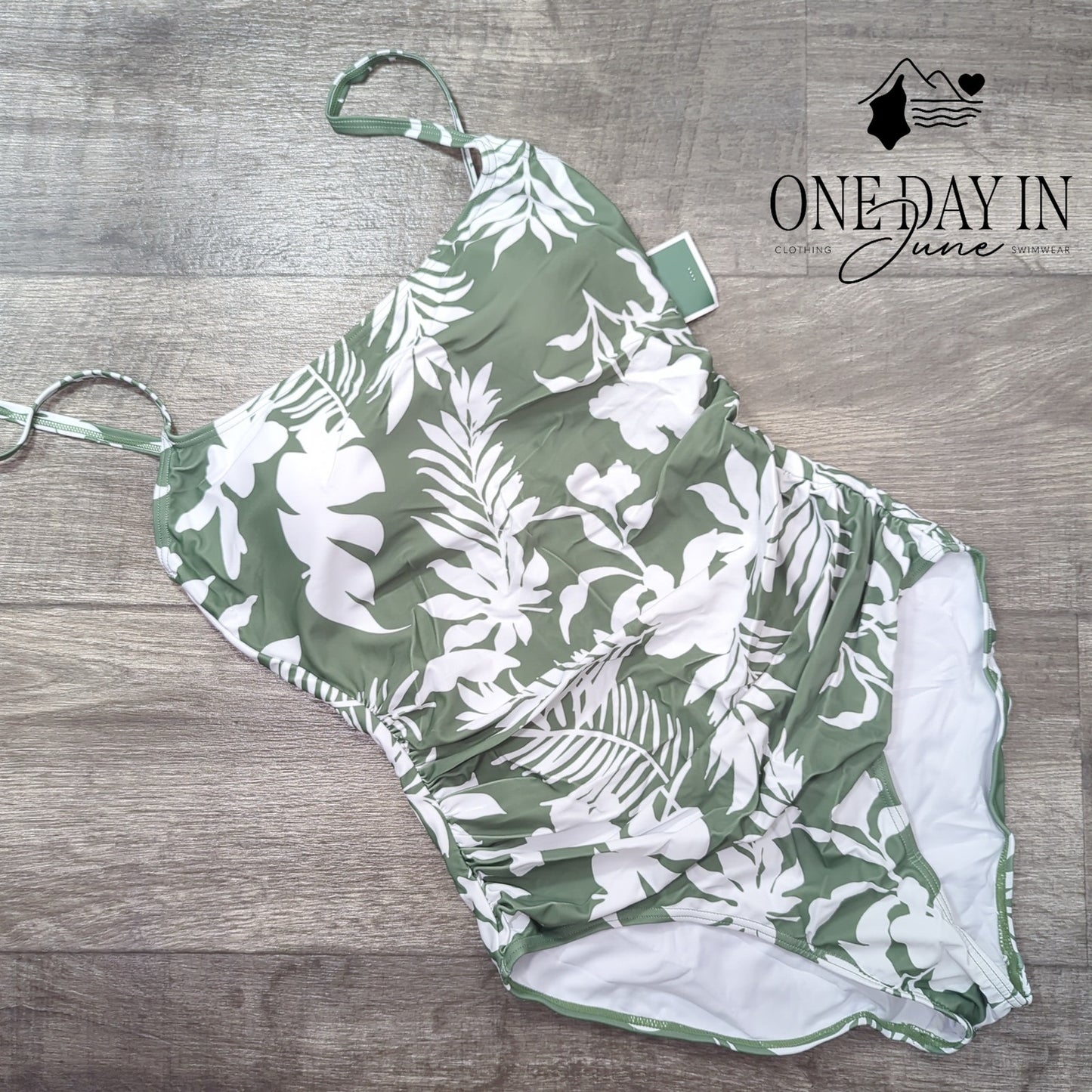 Eomenie Tropical Tummy Control One Piece Swimsuit Size M