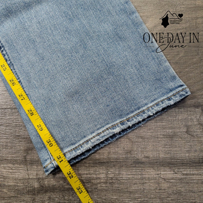 Silver Jeans Co Britt Curvy Low Rise Slim Bootcut Jeans NWT Size 34X31 (18)
