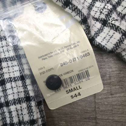 St. John's Bay Button Front Long Sleeve Top Size S