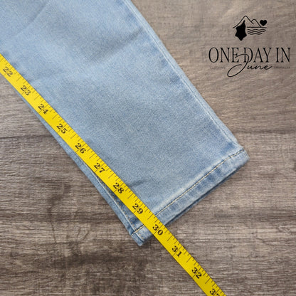 Arizona Jean Co. Juniors High Rise Jegging Jeans Size 9 Long