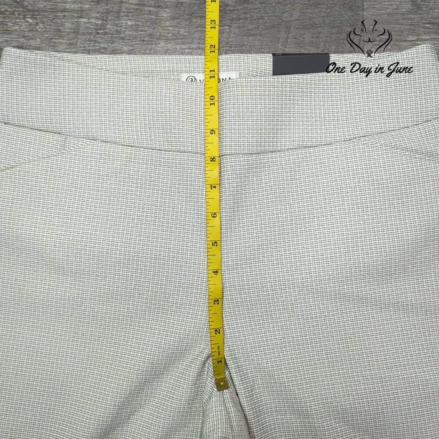 Versona Modern Ankle Pants Size M