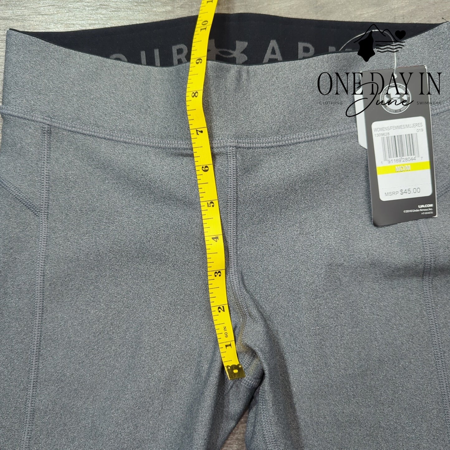 Under Armour Cropped Leggings Size M