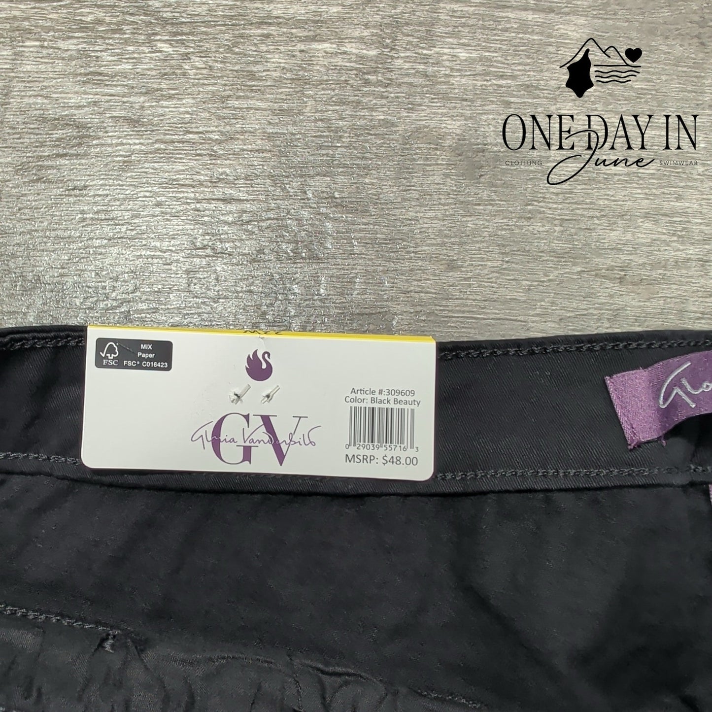 Gloria Vanderbilt Plus Size Amanda 2.0 Slim Leg Jeans Size 22W