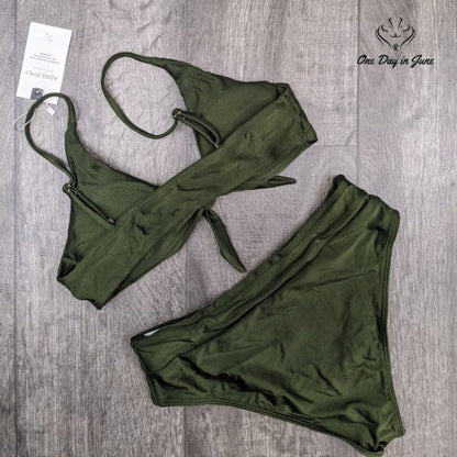 Adreamly Tie Front Bikini Swimsuit Size M