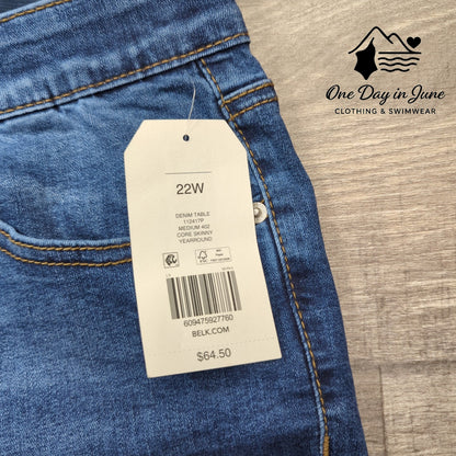 Wonderly Plus Size Mid Rise Skinny Jeans Size 22W