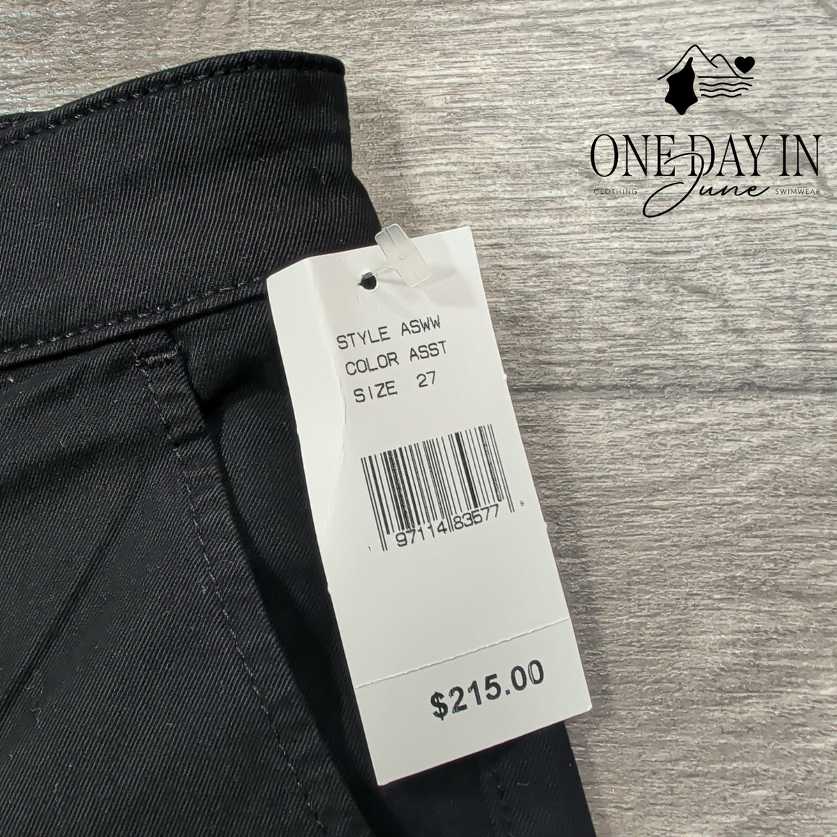 AG Adriano Goldschmied The Layla Cropped Flare Trouser Pants Black NWT Size 4