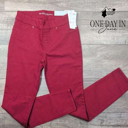 Chico's Pull On Jegging Ankle Jeans Cranberry Red NWT Size Chico's 00T (2T)