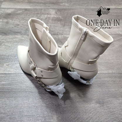 Dolce Vita Keeler Ankle Boots Size 6.5