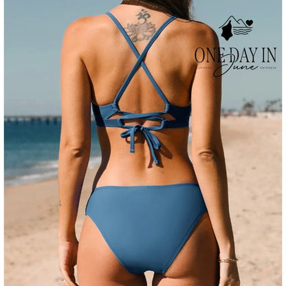 Cupshe Bikini Swimsuit Blue V Neck Criss Cross Tie Back 2 Piece NWT Size M
