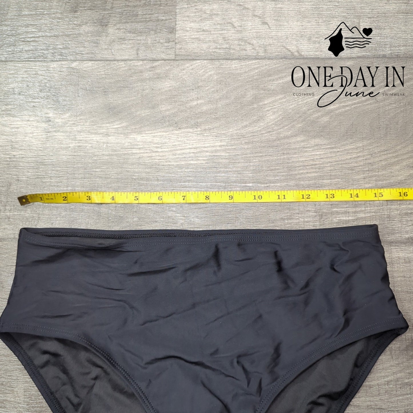 Yonique Twist Front Tankini Swimsuit Size L