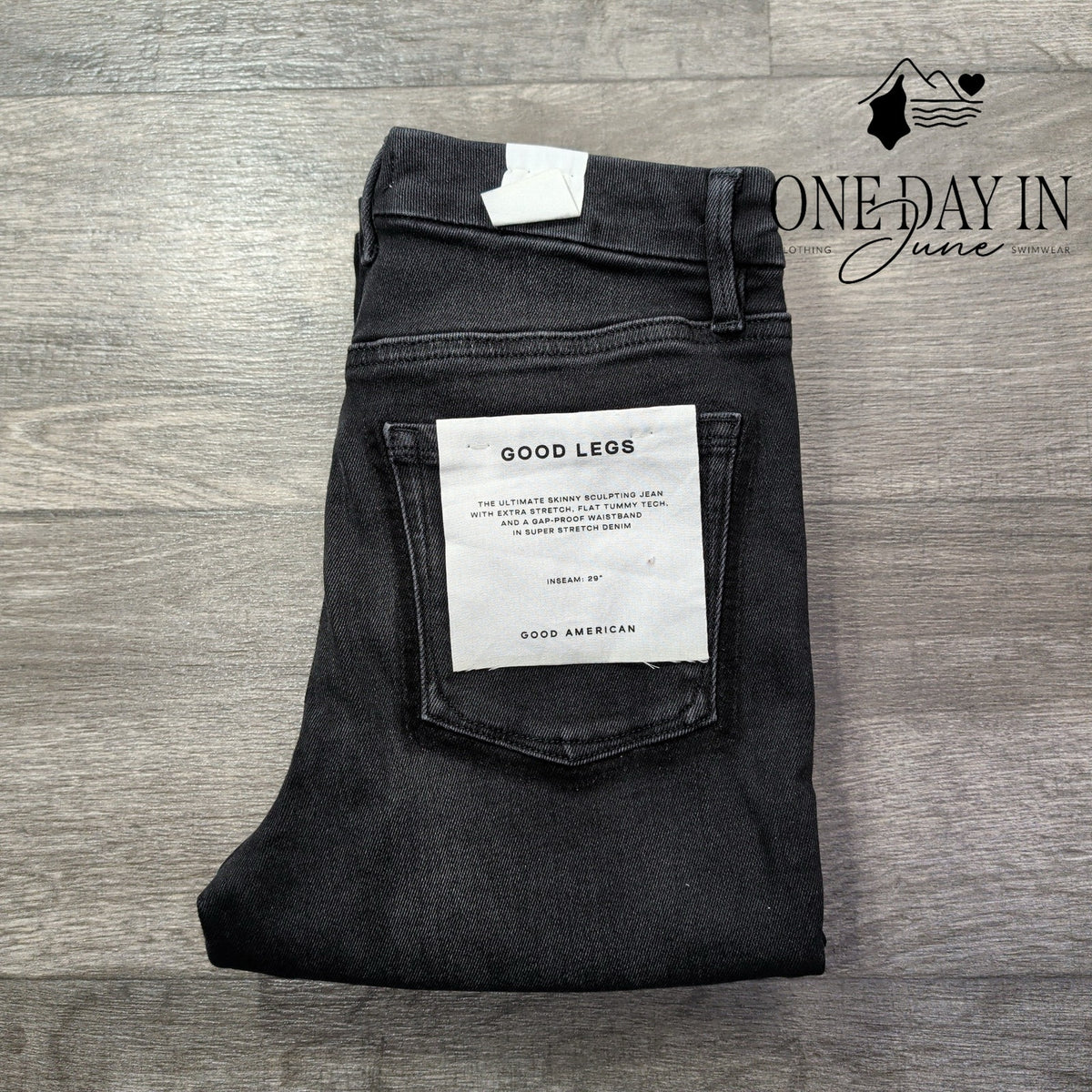 Good American Good Legs Skinny Jeans Black NWT Size 4