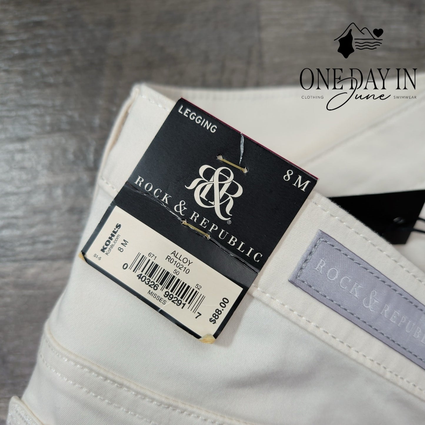 Rock & Republic Legging Jeans Size 8