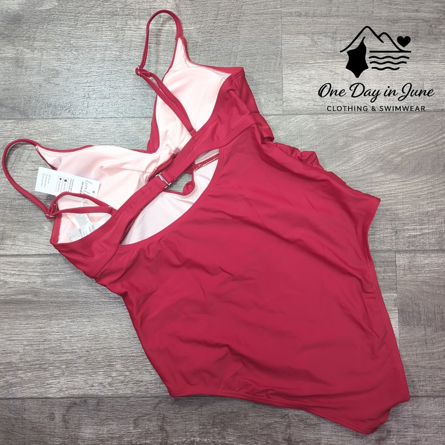 Cupshe Cross Front Keyhole One Piece Swimsuit Size L
