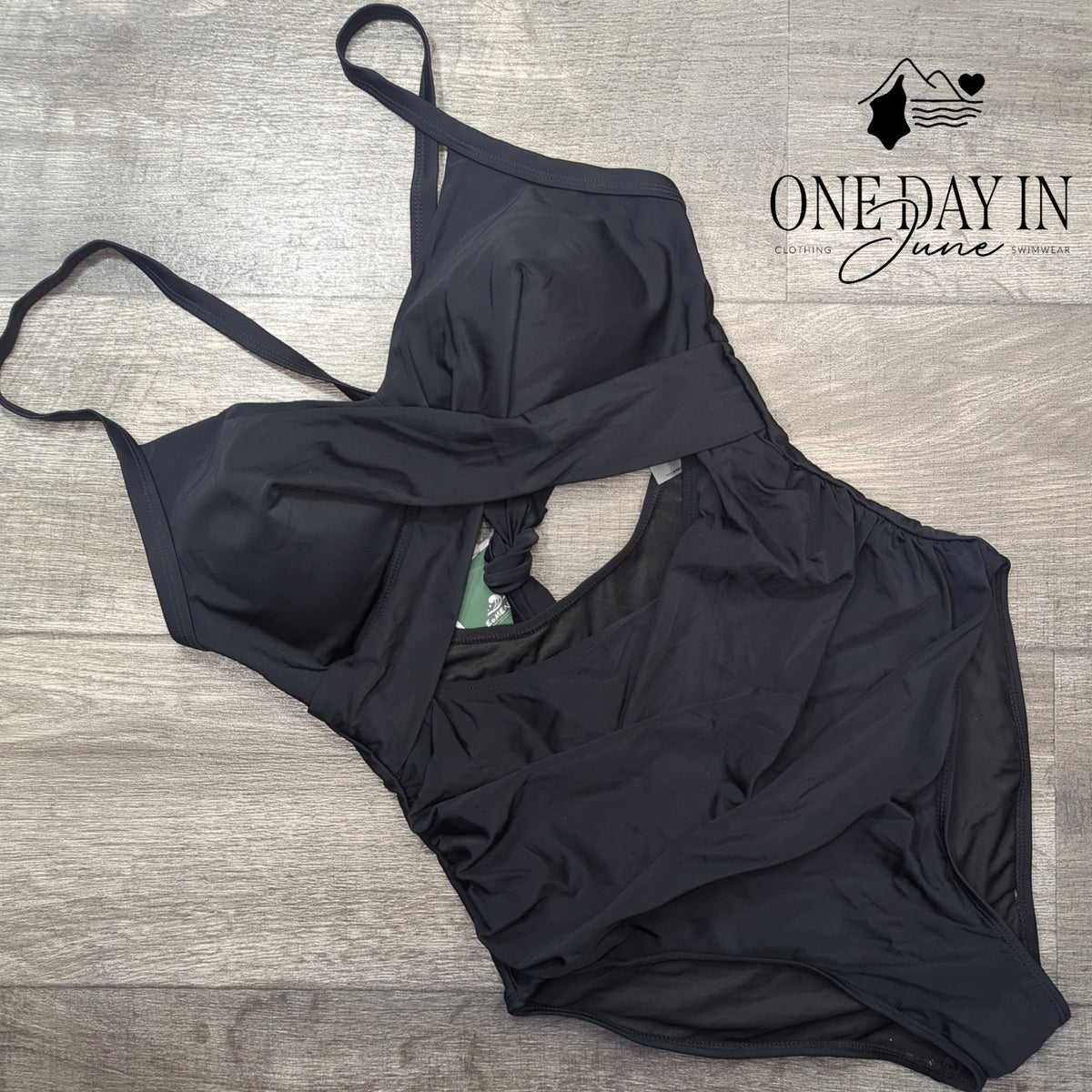 Eomenie Cross Front Cutout One Piece Swimsuit Black Tie Back NWT Size L