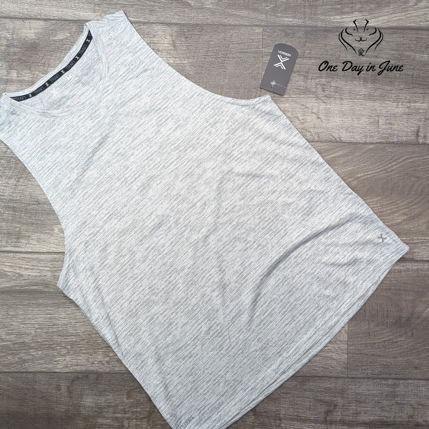 Xersion Muscle Tee Shirt Size M