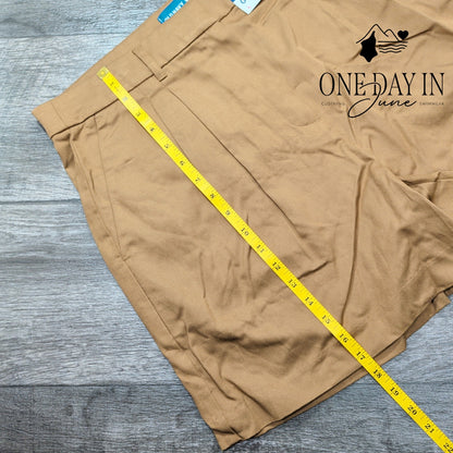 Old Navy Taylor Extra High Rise Adjustable Waist Shorts Size L