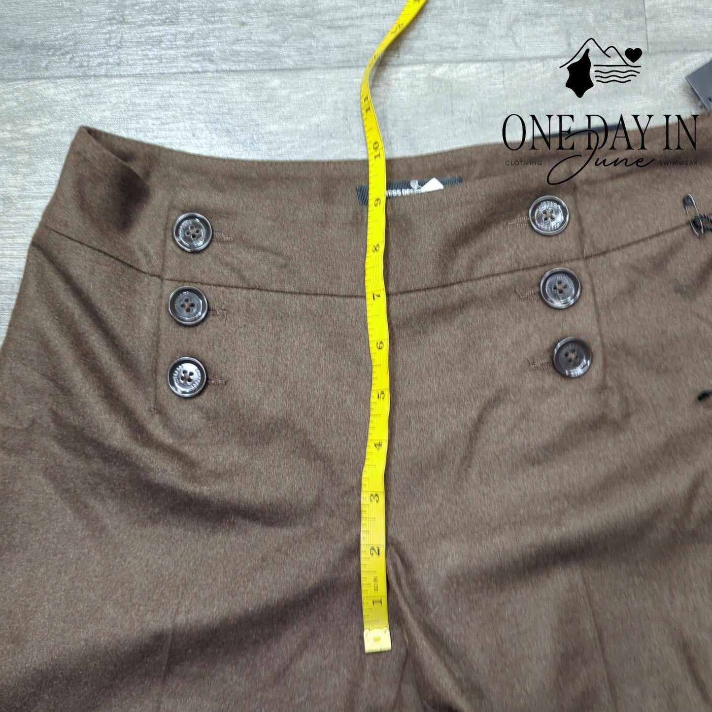 Express Design Studio Cropped Pants Size 0