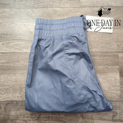 Uniquely Lorna Jane Phoebe Harem Jogger Pants Powder Grey Mesh NWT Size L