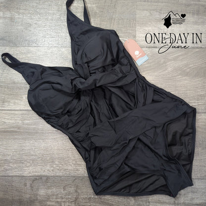 Smismivo Cross Front One Piece Swimsuit Size L
