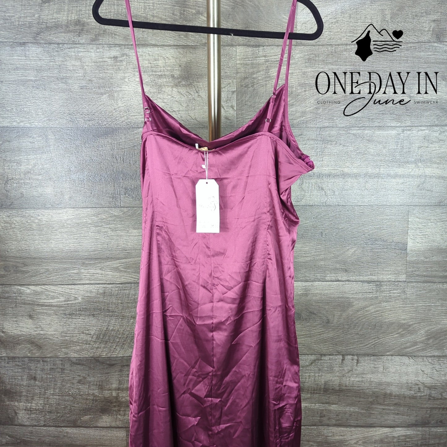 Zomva Straight Neck Plus Size Slip Dress Size XL