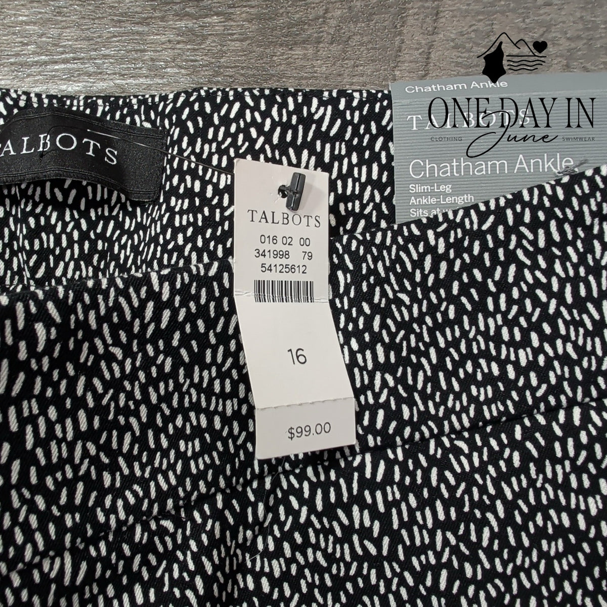 Talbots Chatham Slim Leg Ankle Pants Black White Print NWT $99 Size 16