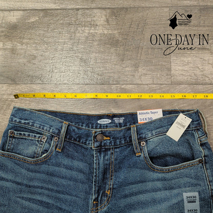 Old Navy Athletic Taper Built-In Flex Jeans Mens Medium Wash NWT Size 34X30