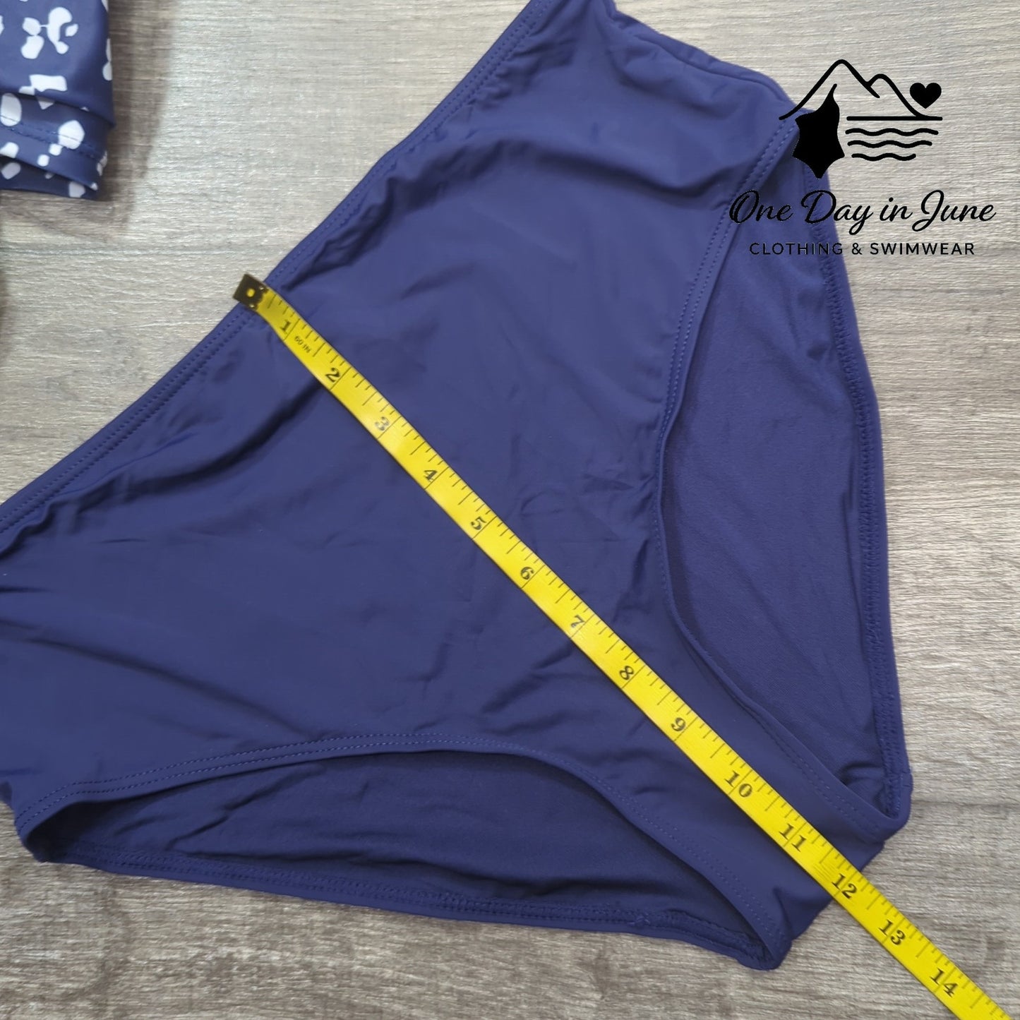 Tempt Me One Shoulder Tankini Swimsuit Size L