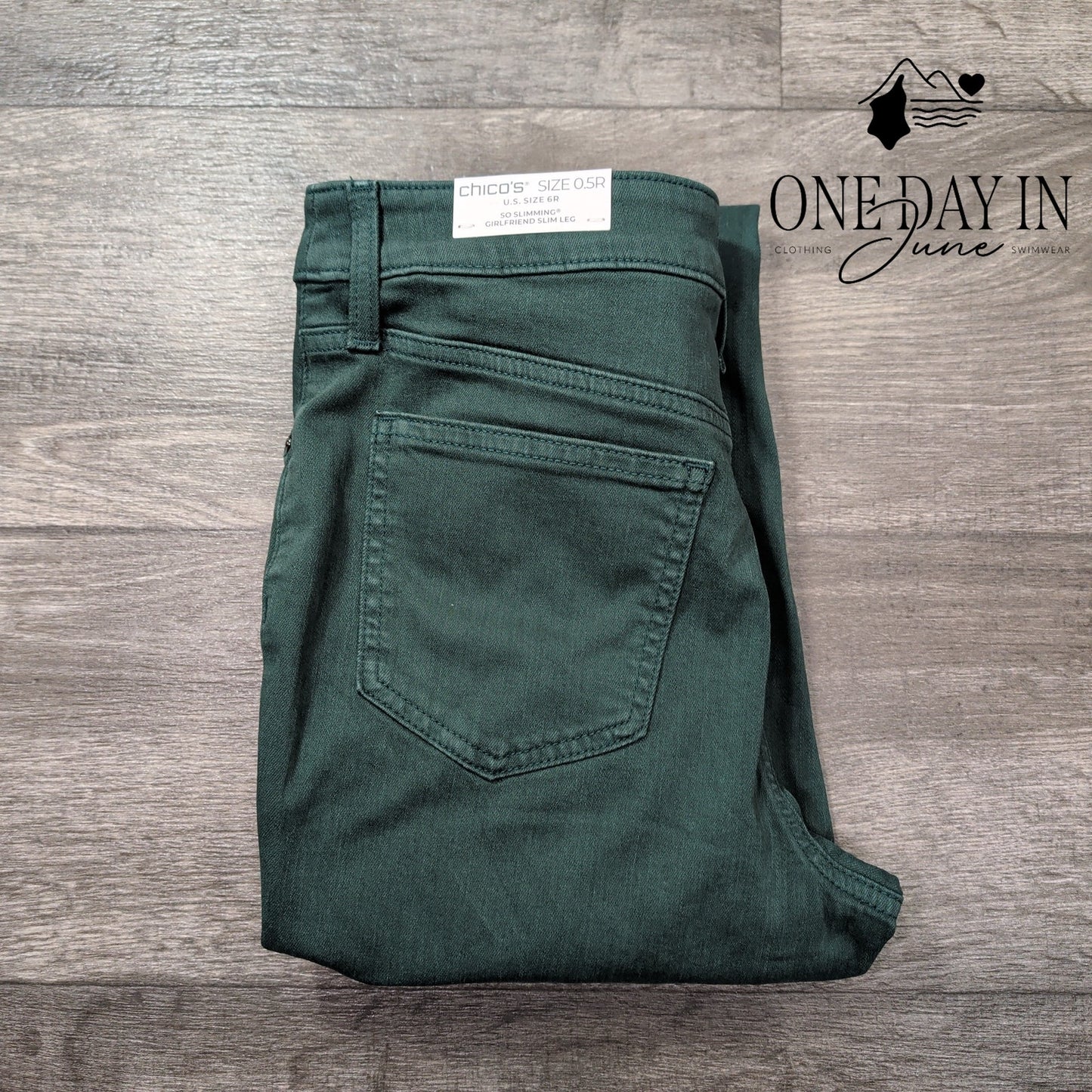 Chico's So Slimming Slim Fit Jeans Size Chico's 0.5 (6)