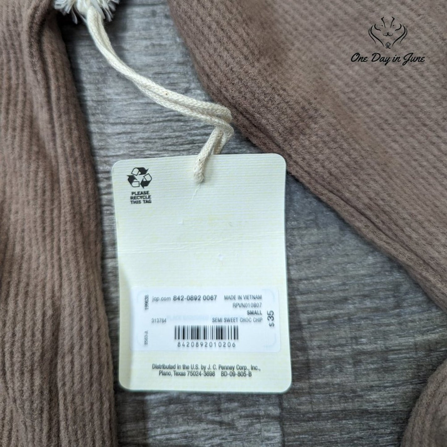 A.n.a Long Sleeve Ribbed V Neck Top Size S