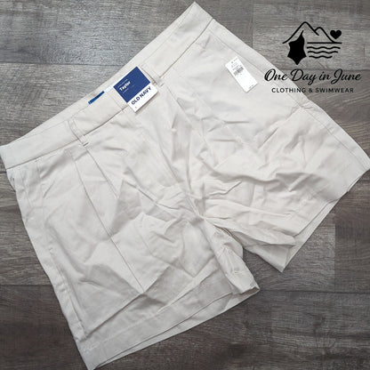 Old Navy Taylor Extra High Rise Shorts Size L