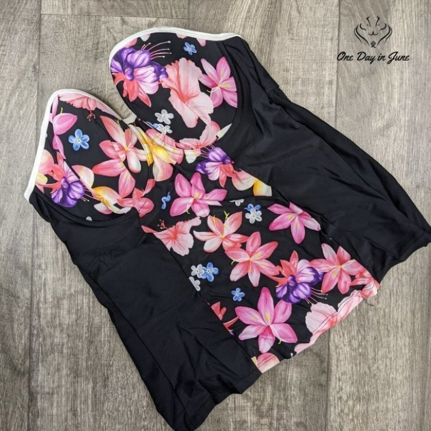 Curvy Kate Standard Tropicana Bandeau Tankini Top Swimsuit Size 32DD