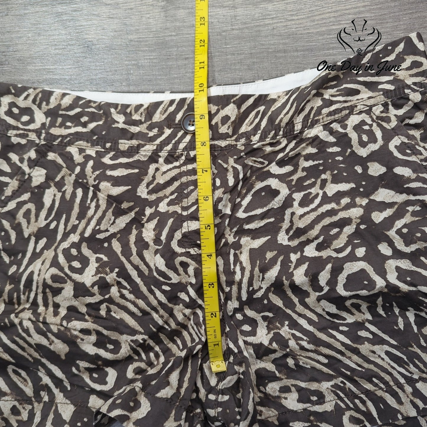 Loft Flat Front Shorts Size 8
