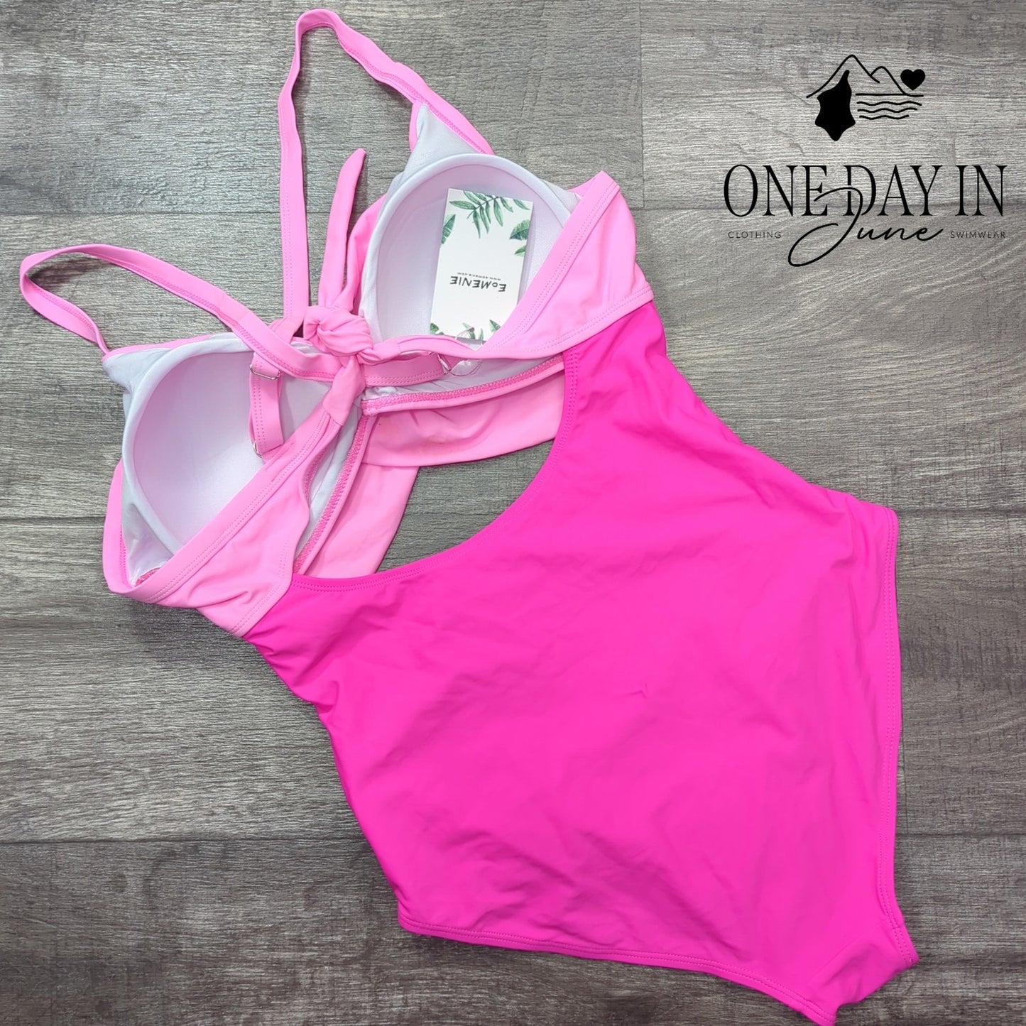Eomenie Cross Front Cut Out One Piece Swimsuit Size XL
