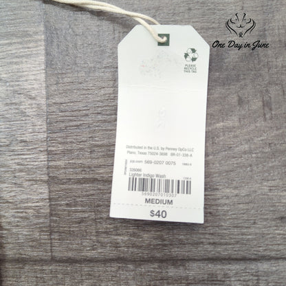 Mutual Weave Snap Front Top Size M