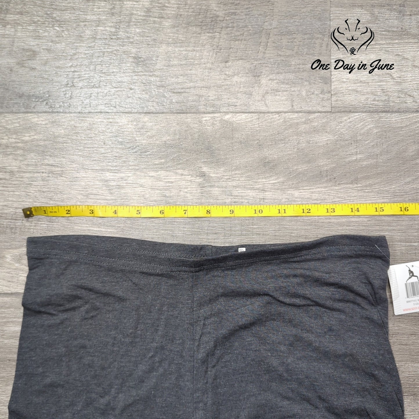 Sexy Basics Yoga Shorts Size XL