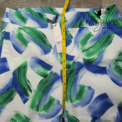 Chico's Brigitte So Slimming Straight Crop Pants Abstract NWT Size Chico's 1 (8)