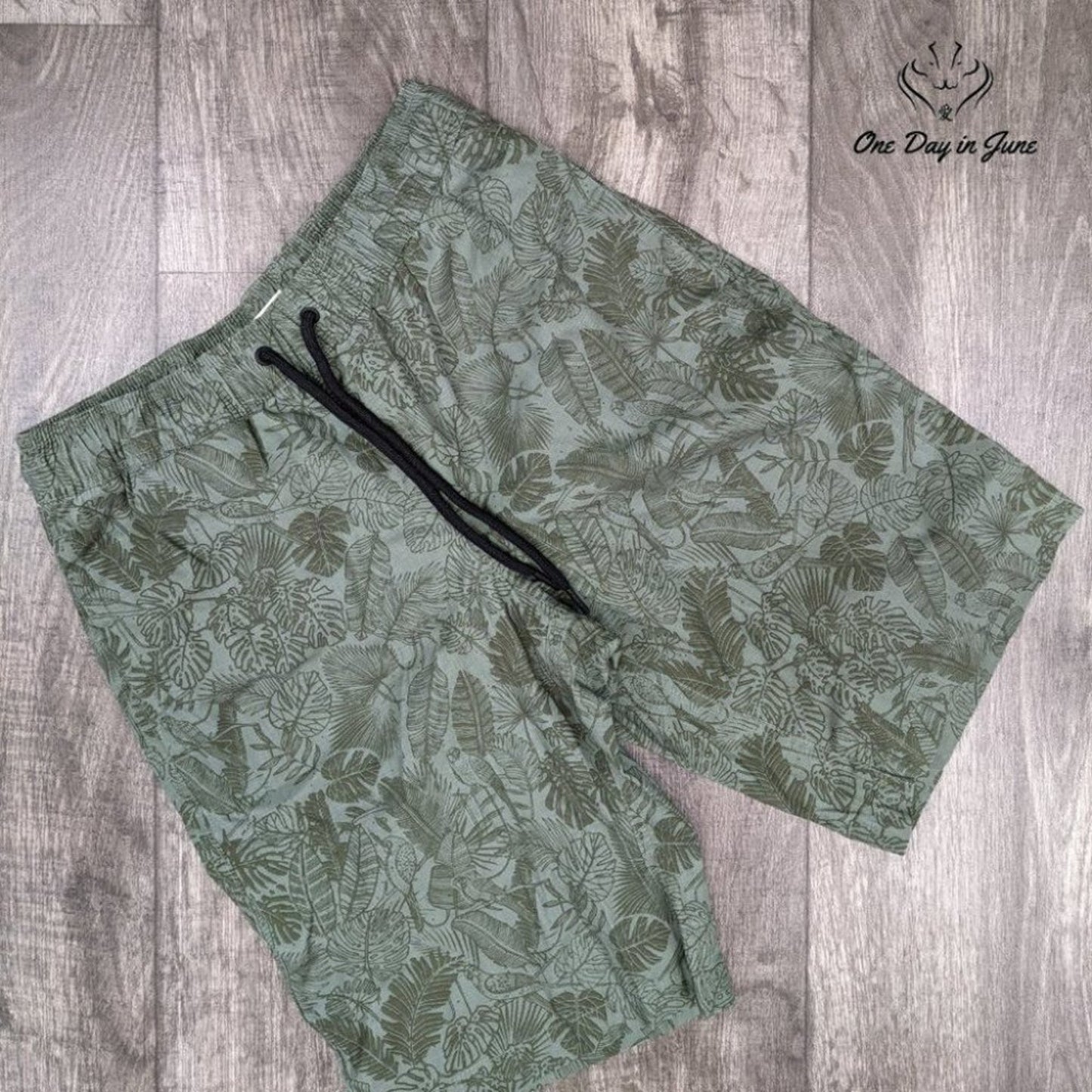 Goodthreads Men's 7" Inseam Swim Trunk Size XS