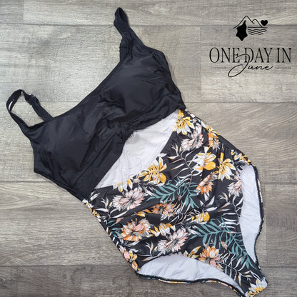 Eomenie Cut Out One Piece Swimsuit Size XL