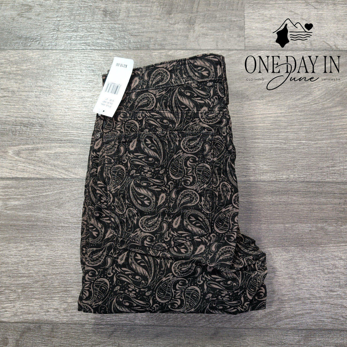 AG Adriano Goldschmied Prima Ankle Velvet Paisley Cigarette Jeans NWT Size 4