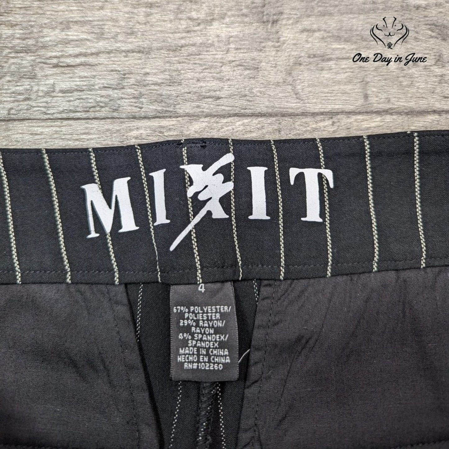 Mixit Striped Cropped Pants Size 4
