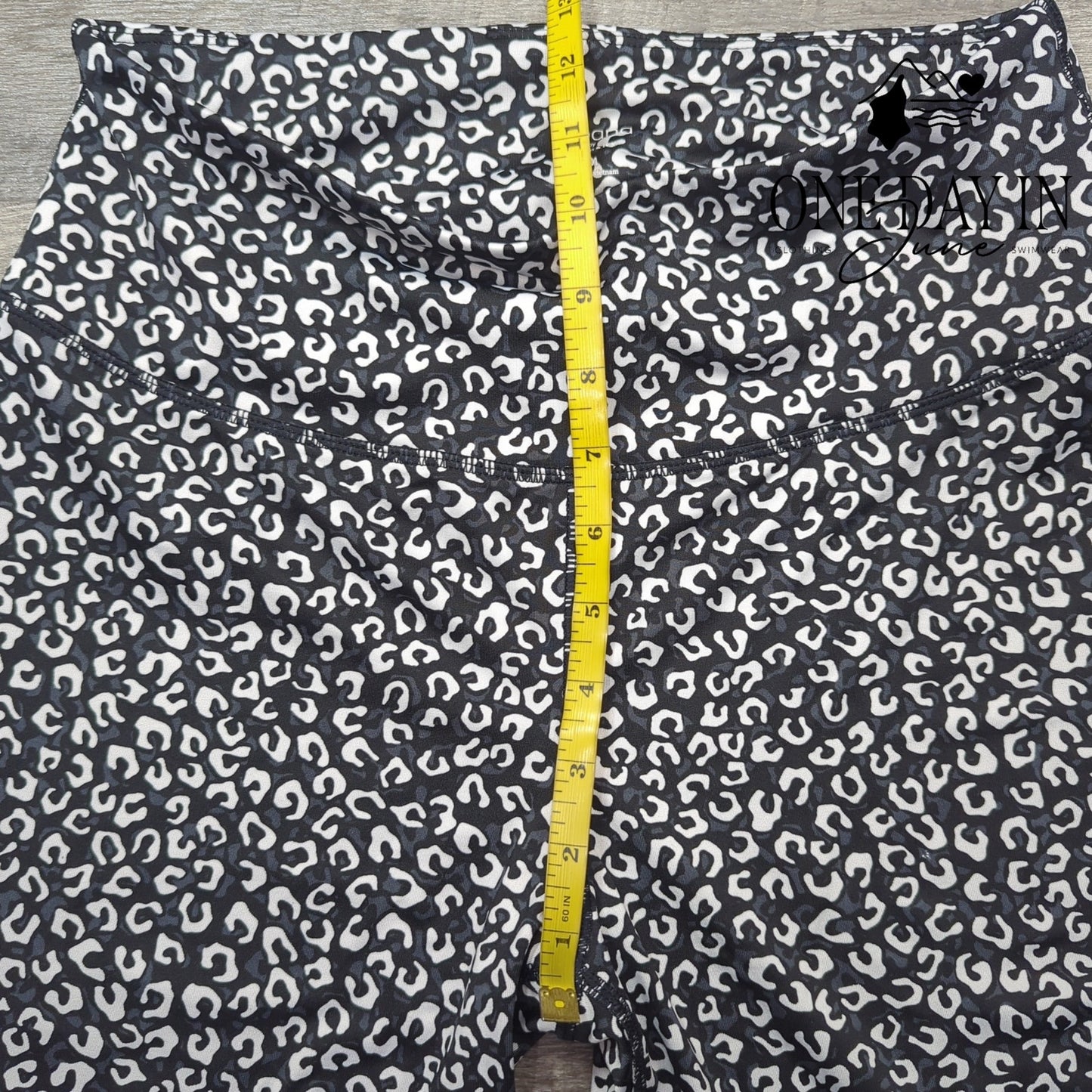 Cabana Ankle Yoga Leggings Size M