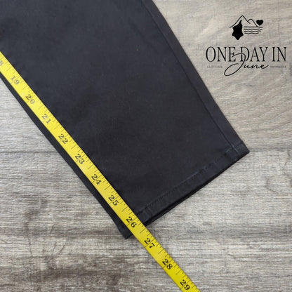 Loft Petite The Skinny Mid Rise Jeans Size 29 (8P)