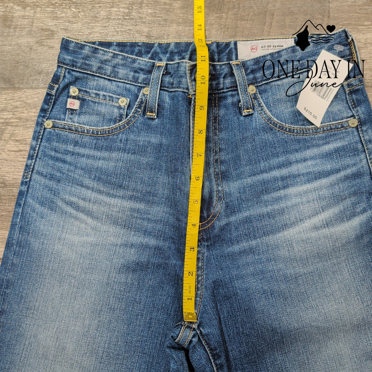 AG Adriano Goldschmied AG-ED Straight Leg Jeans Medium Wash NWT Size 4 (27)